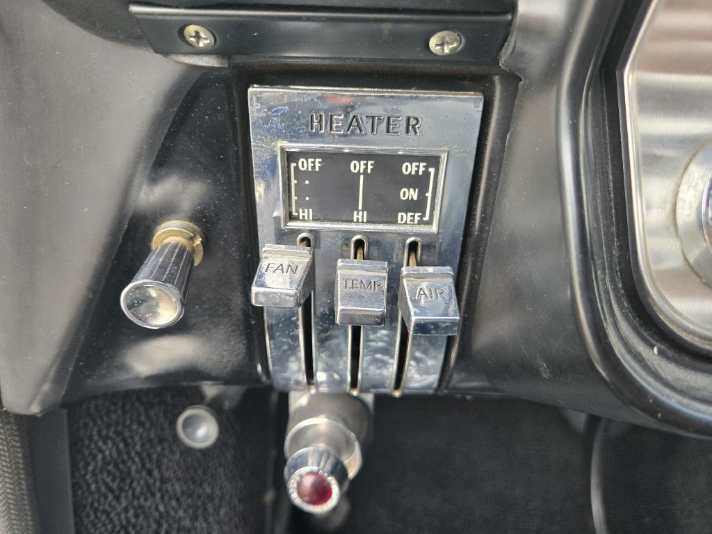 1962 Buick Skylark Image 22