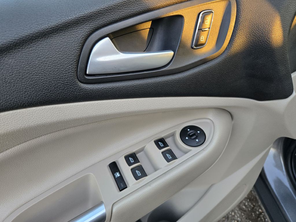 2013 Ford Escape Image 13