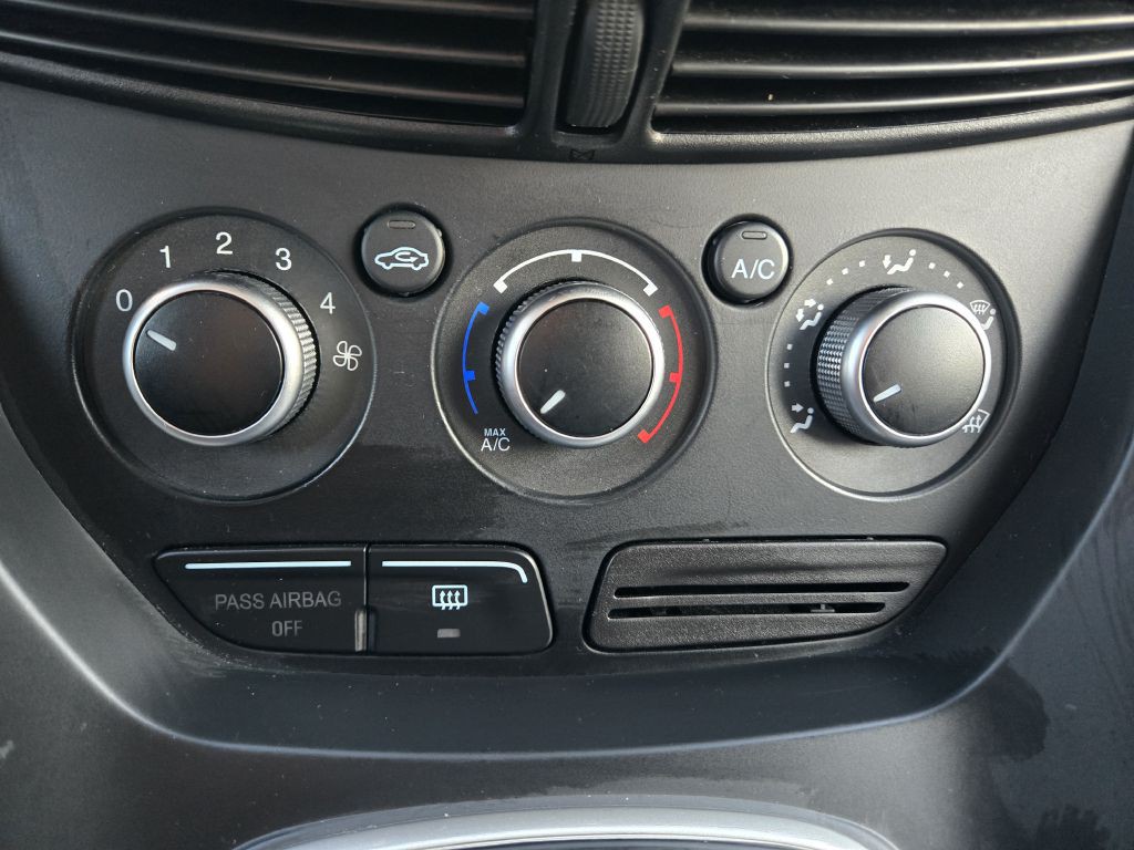 2013 Ford Escape Image 20