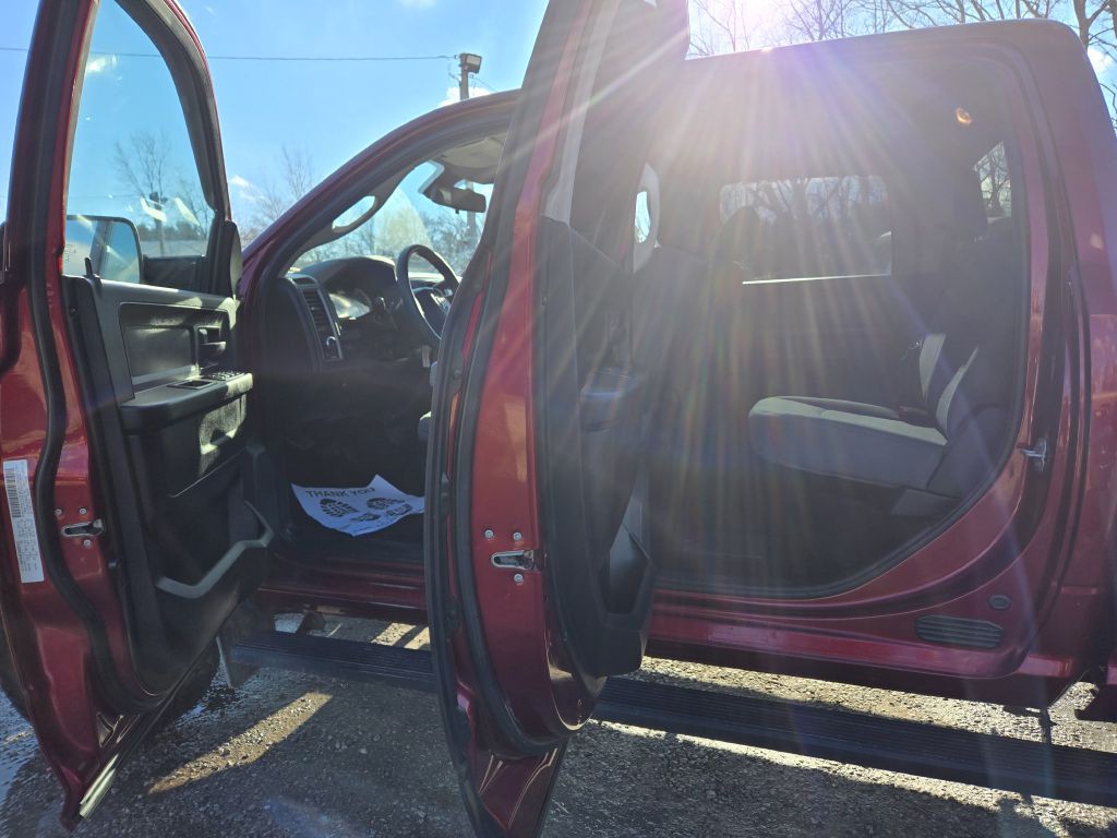 2015 RAM 2500 Image 31