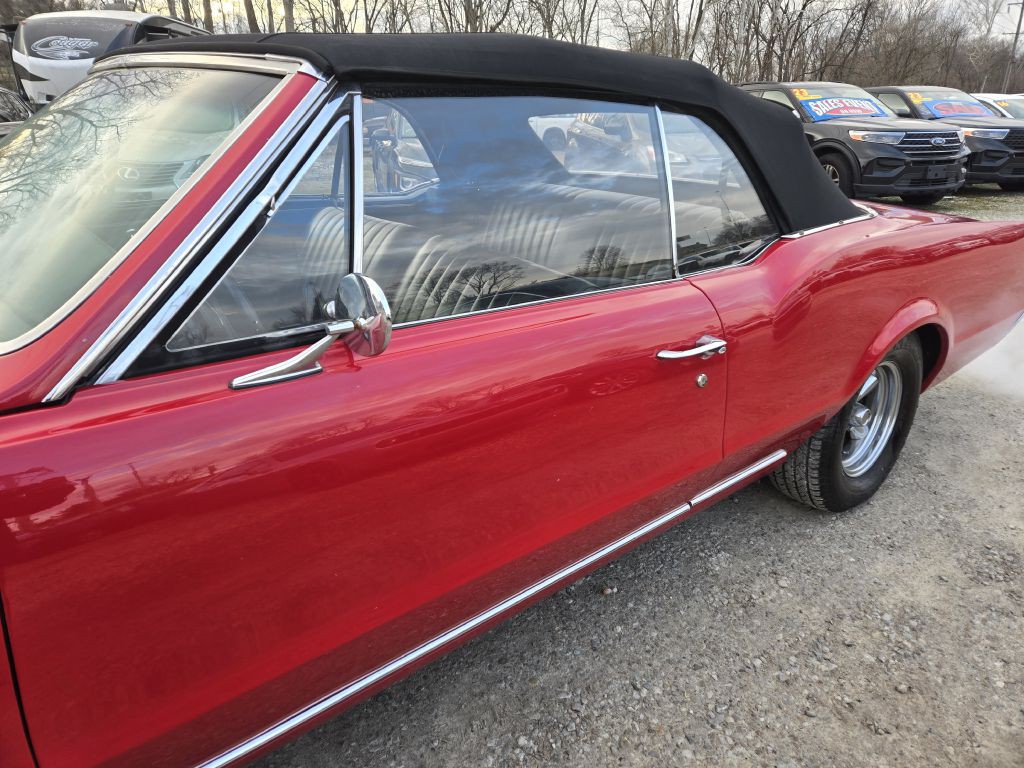1967 Oldsmobile Cutlass Image 11