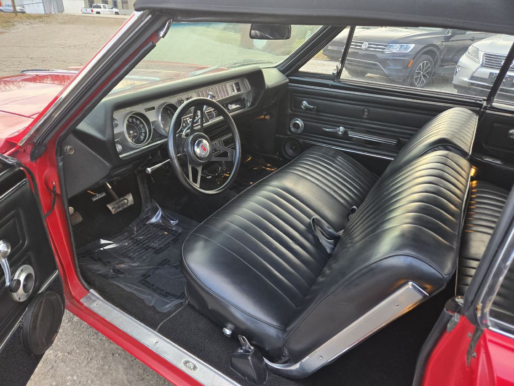1967 Oldsmobile Cutlass Image 14