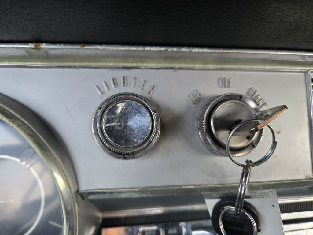 1967 Oldsmobile Cutlass Image 22