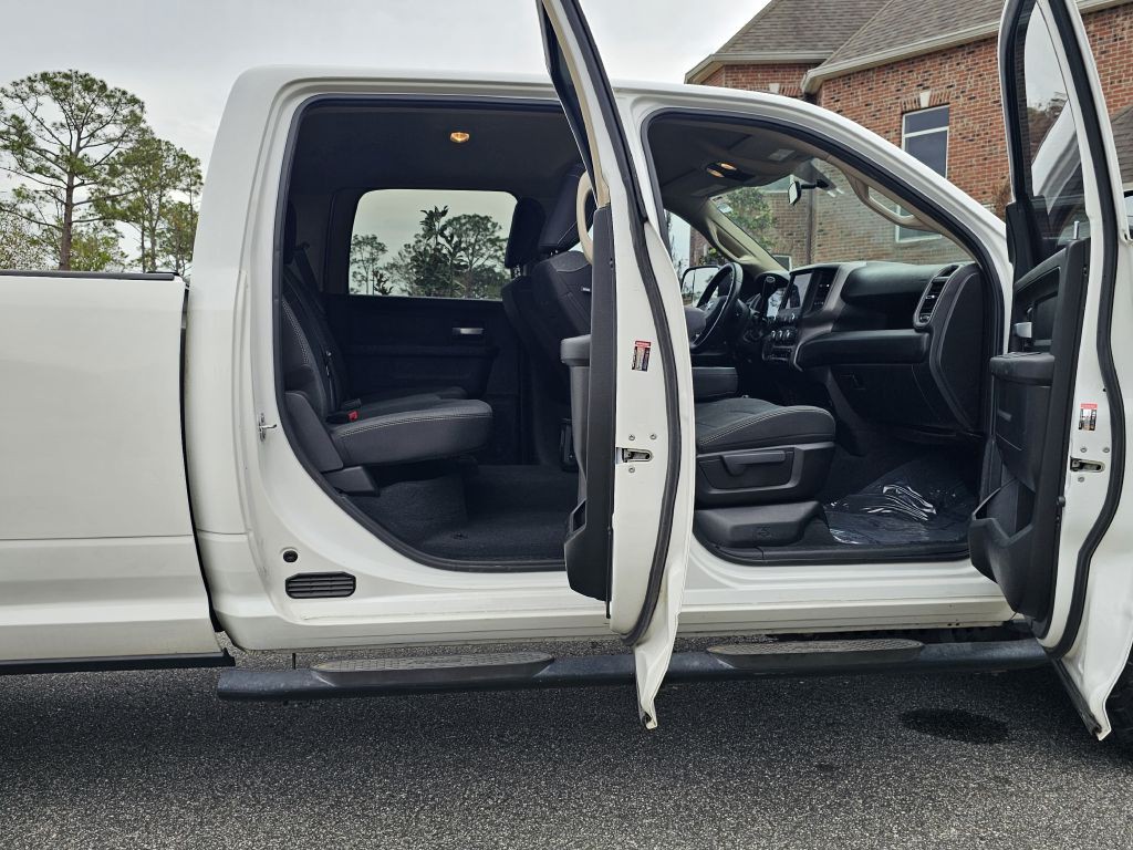 2019 RAM 2500 Image 12