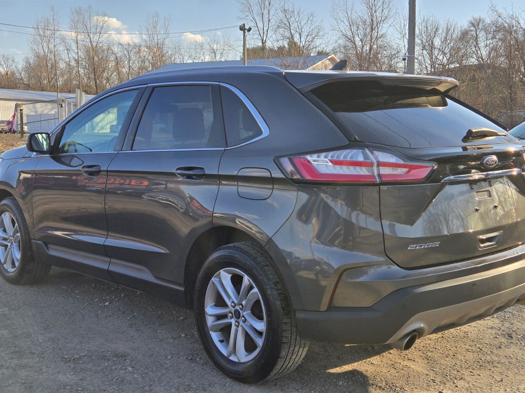 2020 Ford Edge Image 7