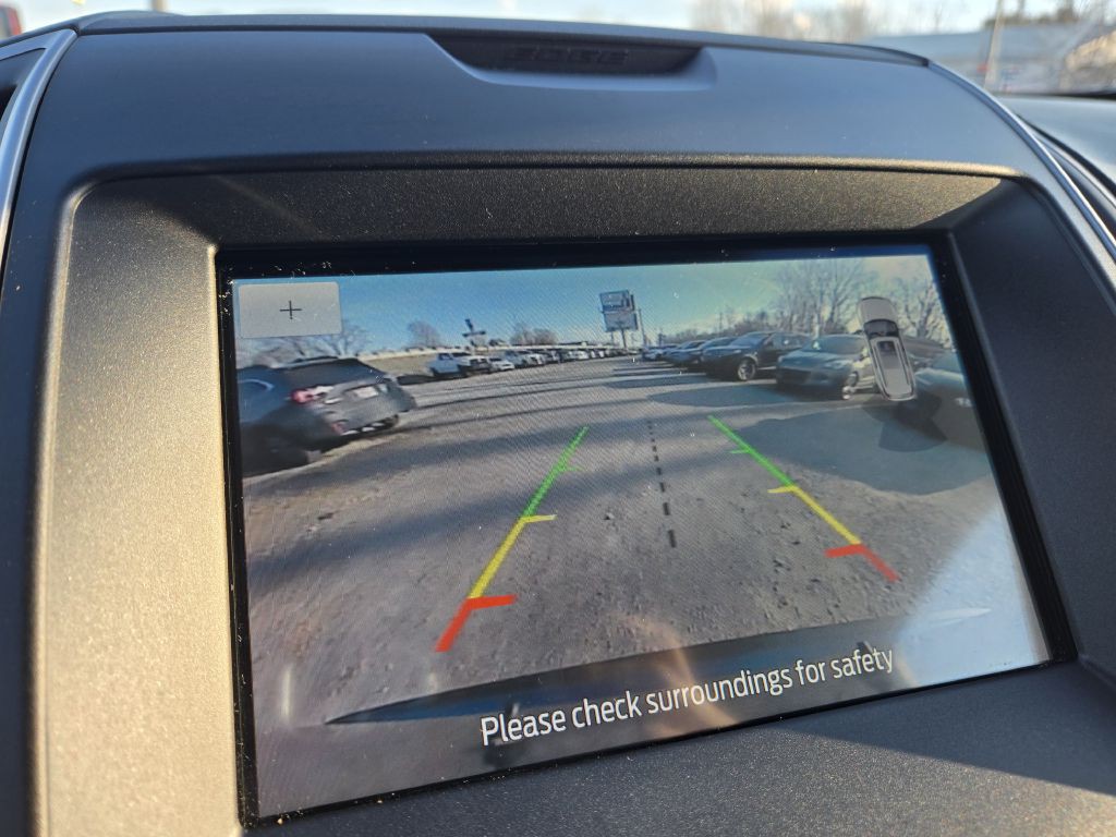 2020 Ford Edge Image 25