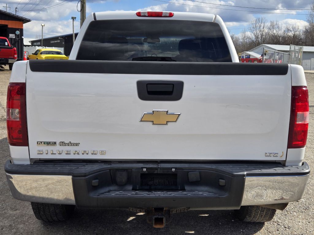 2010 Chevrolet Silverado 1500 Image 6