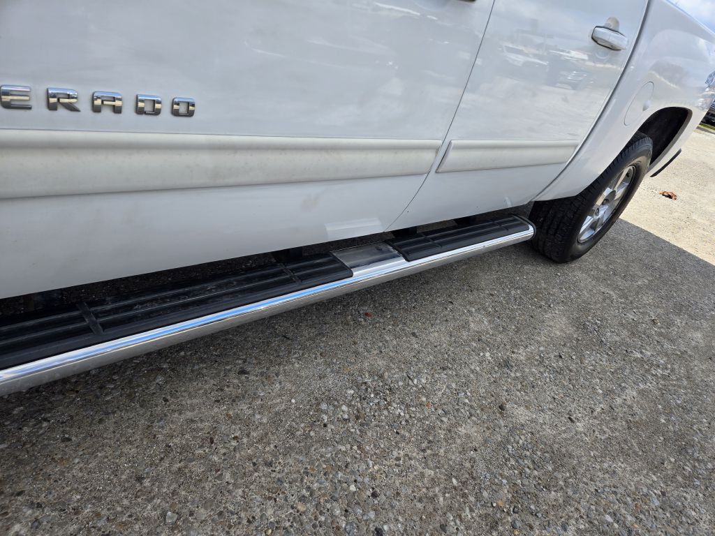 2010 Chevrolet Silverado 1500 Image 9