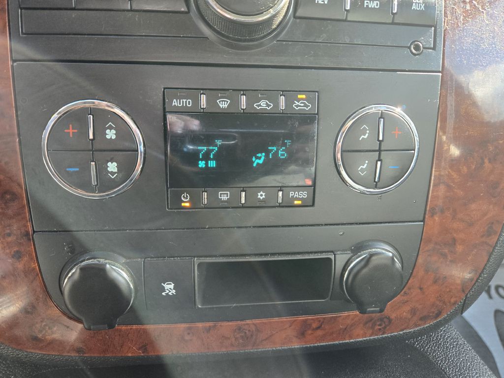 2010 Chevrolet Silverado 1500 Image 23