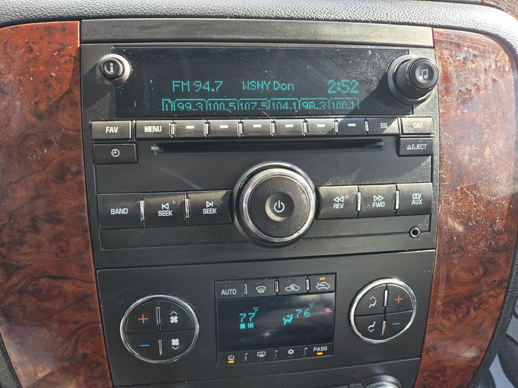 2010 Chevrolet Silverado 1500 Image 24