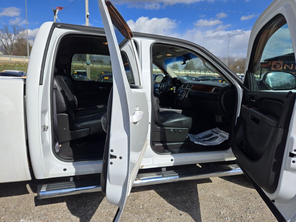 2010 Chevrolet Silverado 1500 Image 29