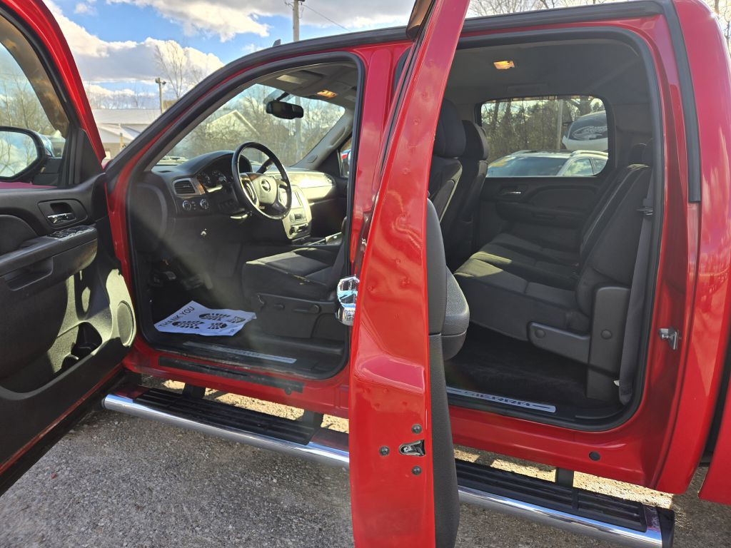 2011 GMC Sierra Image 28