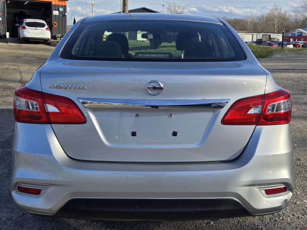 2017 Nissan Sentra Image 6