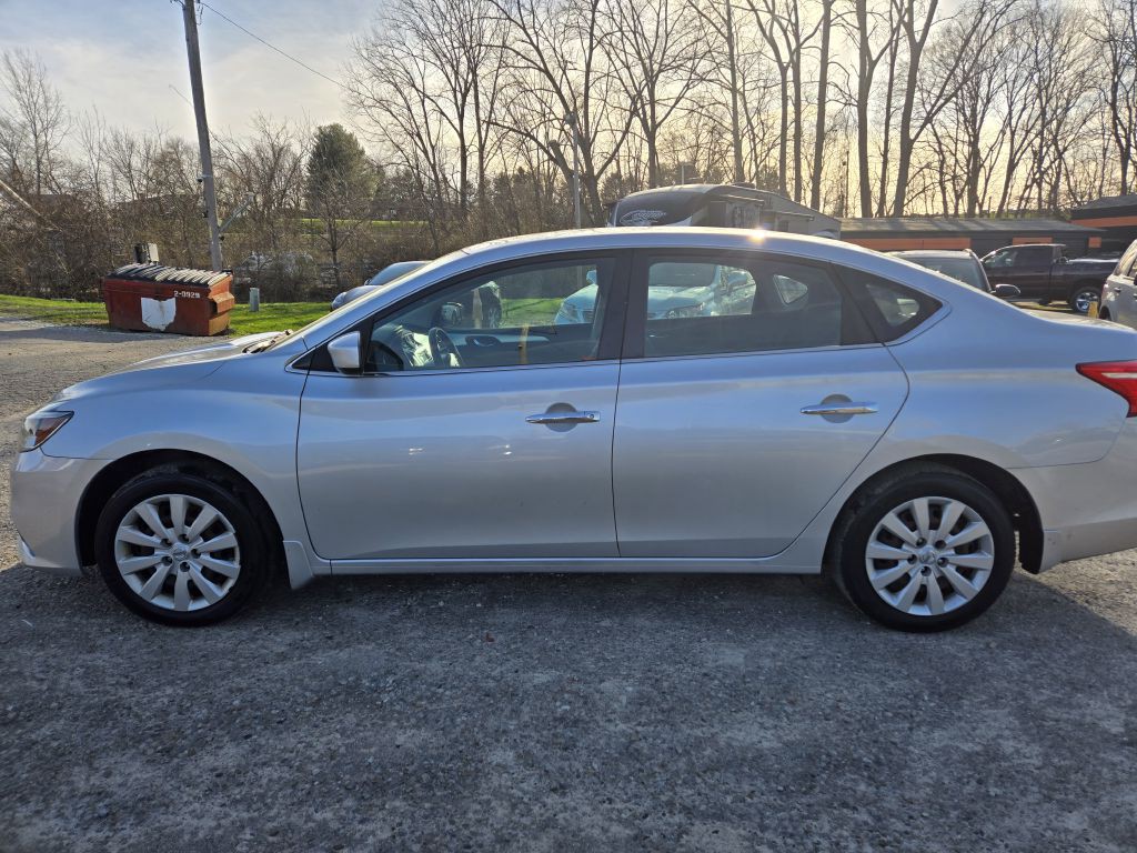 2017 Nissan Sentra Image 8
