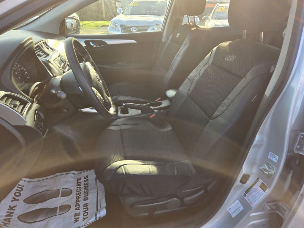 2017 Nissan Sentra Image 12
