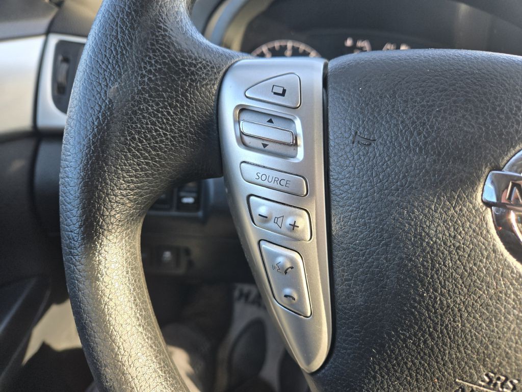 2017 Nissan Sentra Image 16