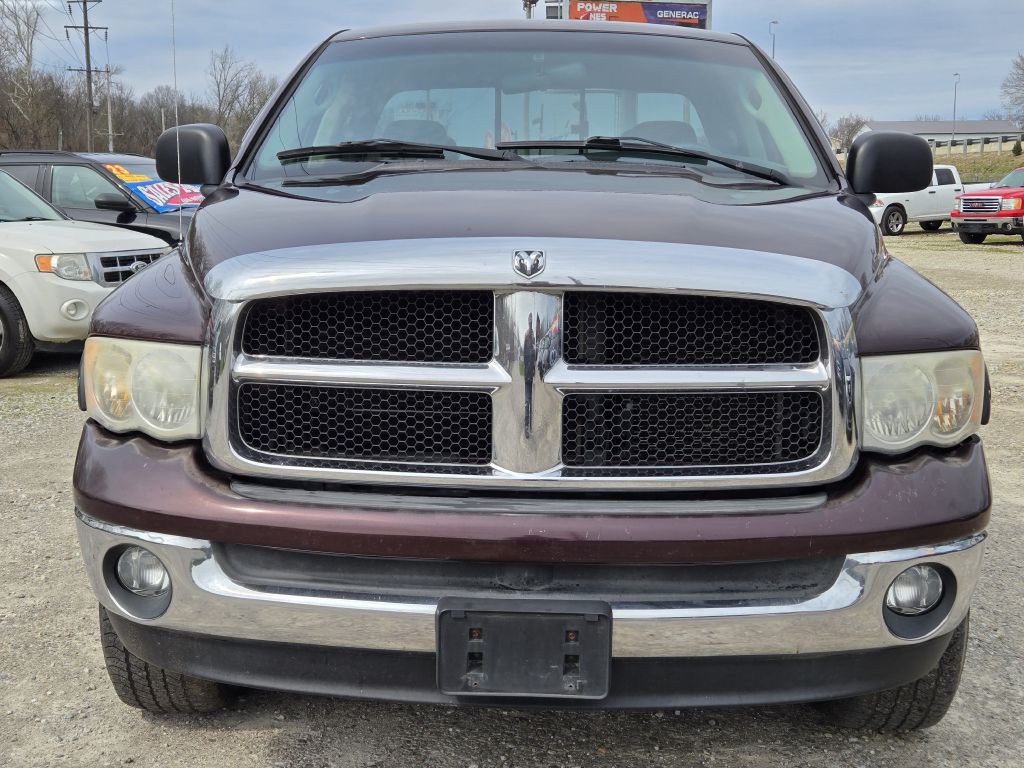 2004 Dodge Ram 1500 Image 2