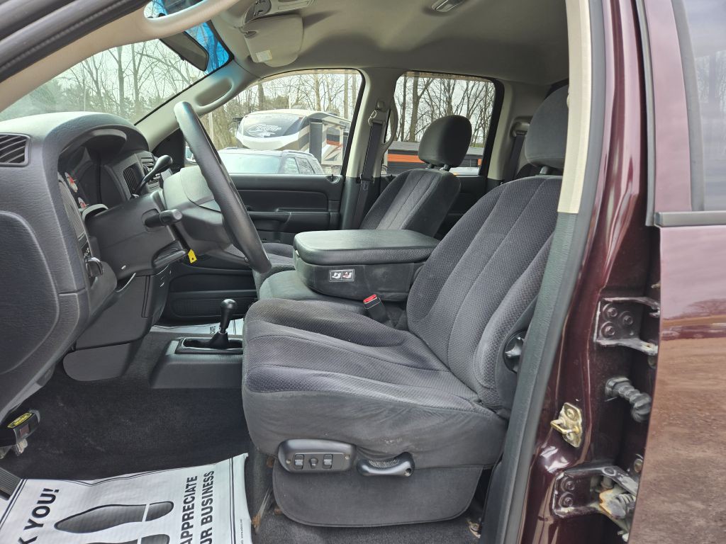 2004 Dodge Ram 1500 Image 13