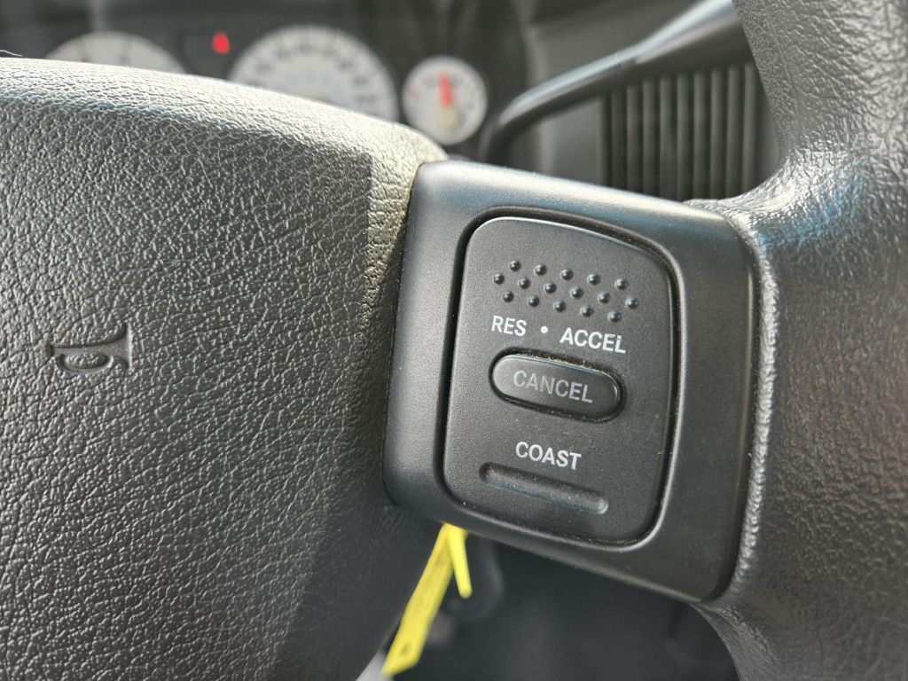 2004 Dodge Ram 1500 Image 18