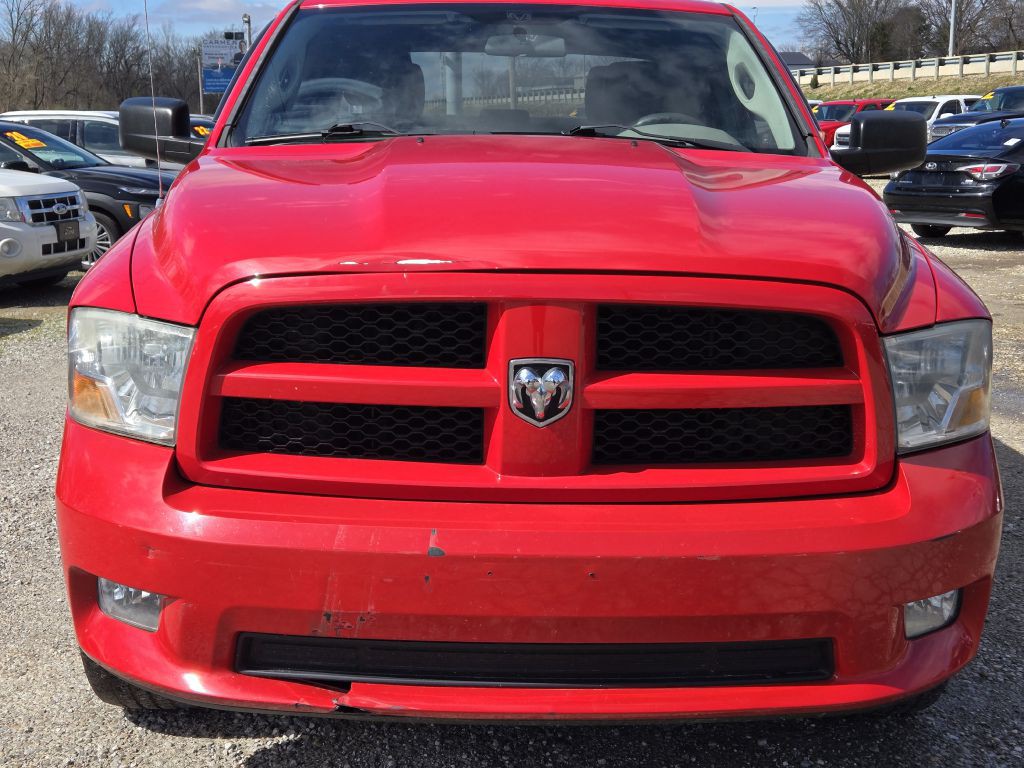 2012 Dodge Ram 1500 Image 2