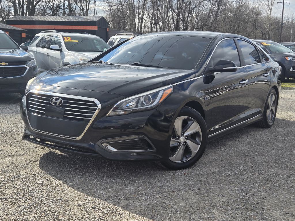 2017 Hyundai Sonata Image 1