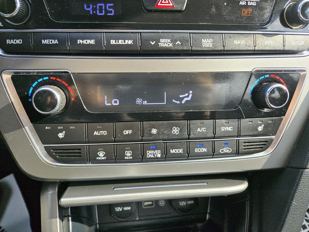2017 Hyundai Sonata Image 21