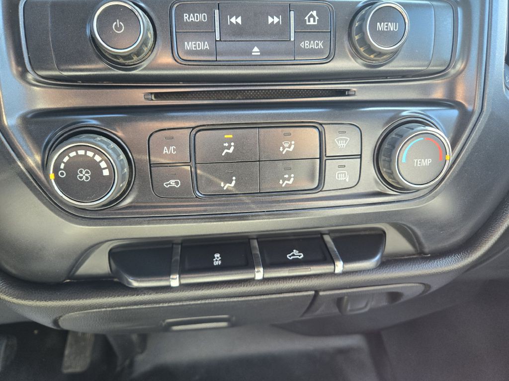 2015 Chevrolet Silverado 1500 Image 17