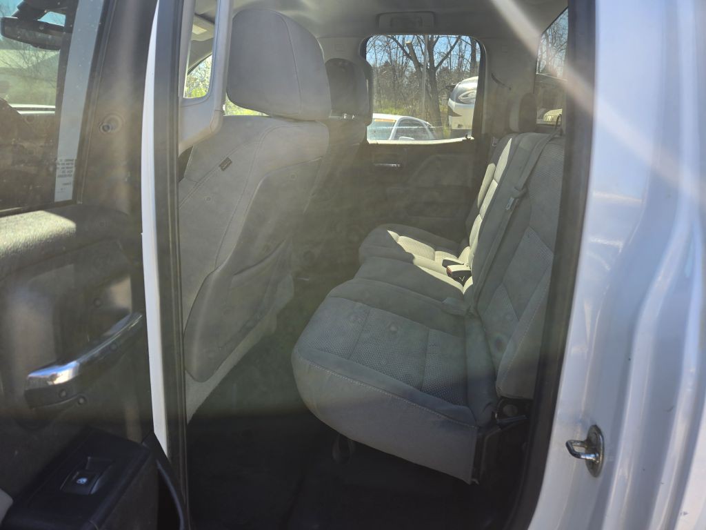 2015 Chevrolet Silverado 1500 Image 19