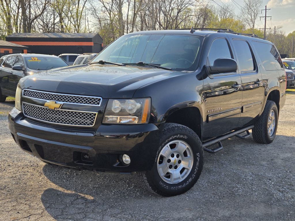 2012 Chevrolet Suburban Image 1