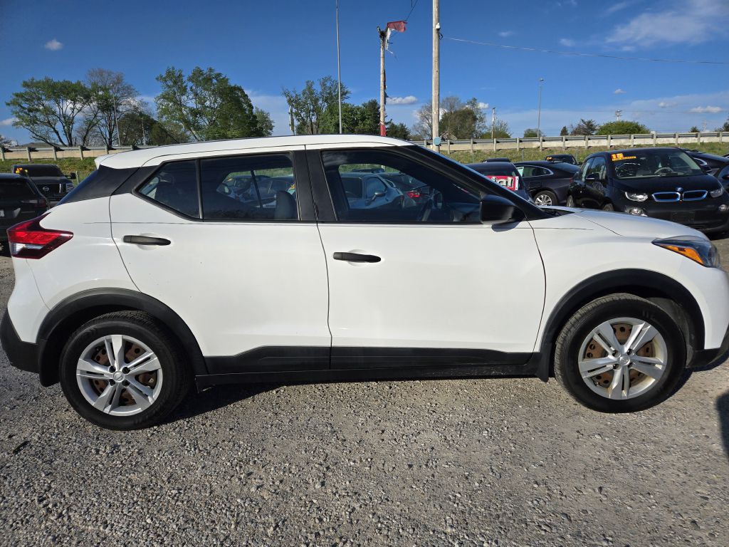2020 Nissan Kicks Image 4