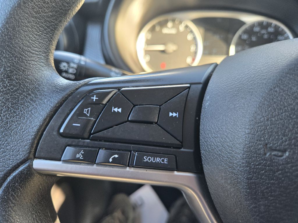 2020 Nissan Kicks Image 16