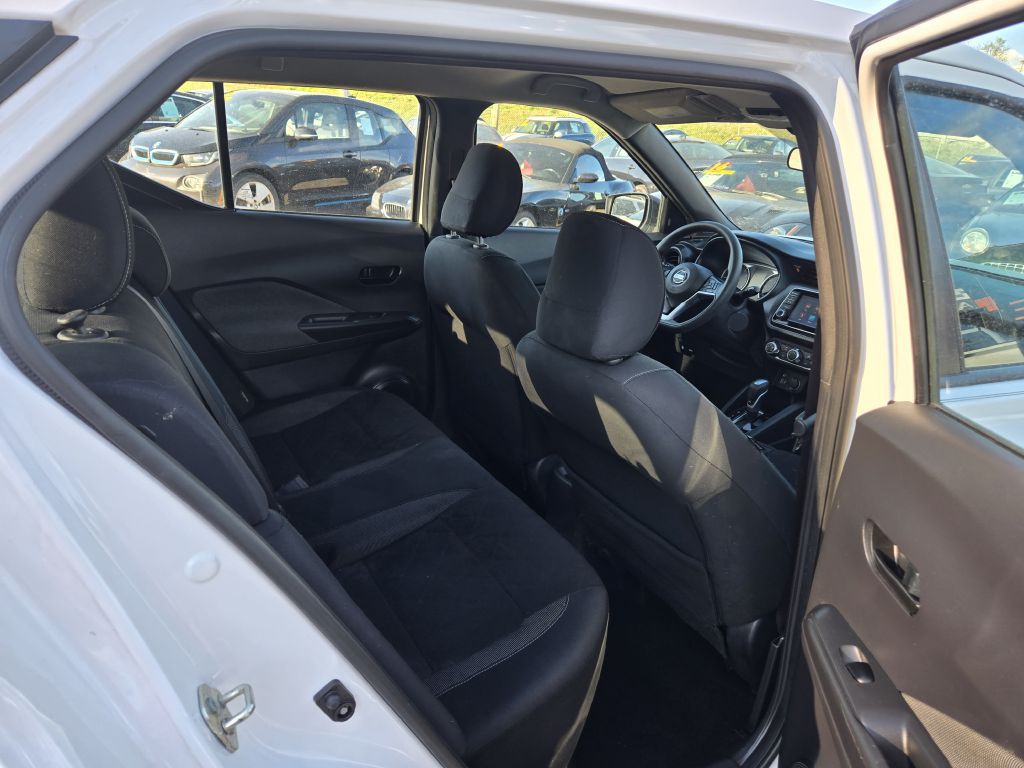 2020 Nissan Kicks Image 24