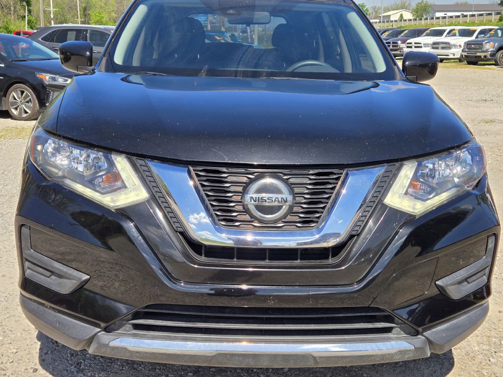 2020 Nissan Rogue Image 2