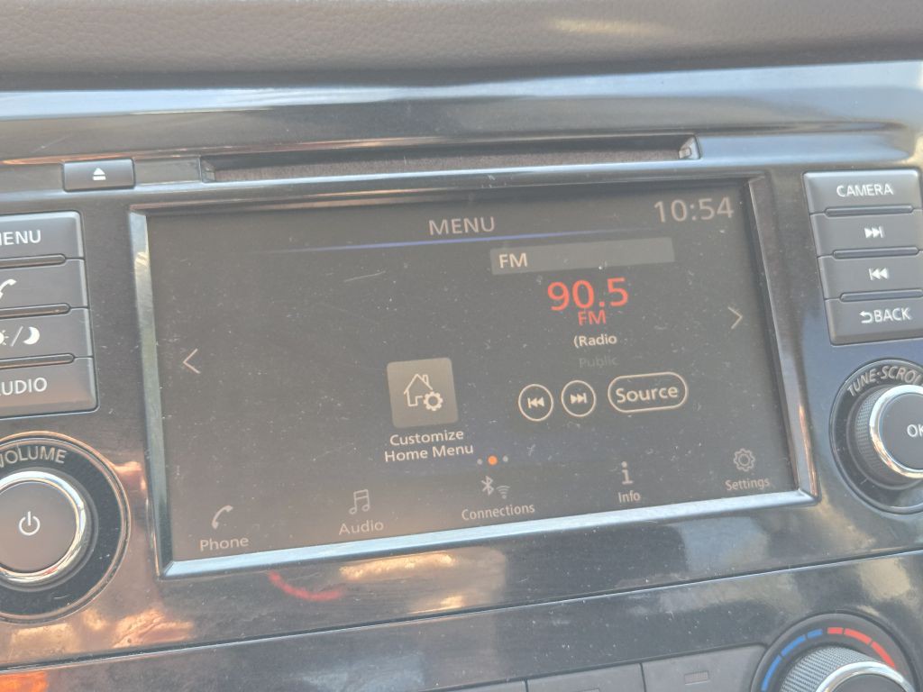 2020 Nissan Rogue Image 21