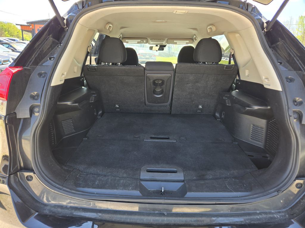 2020 Nissan Rogue Image 27