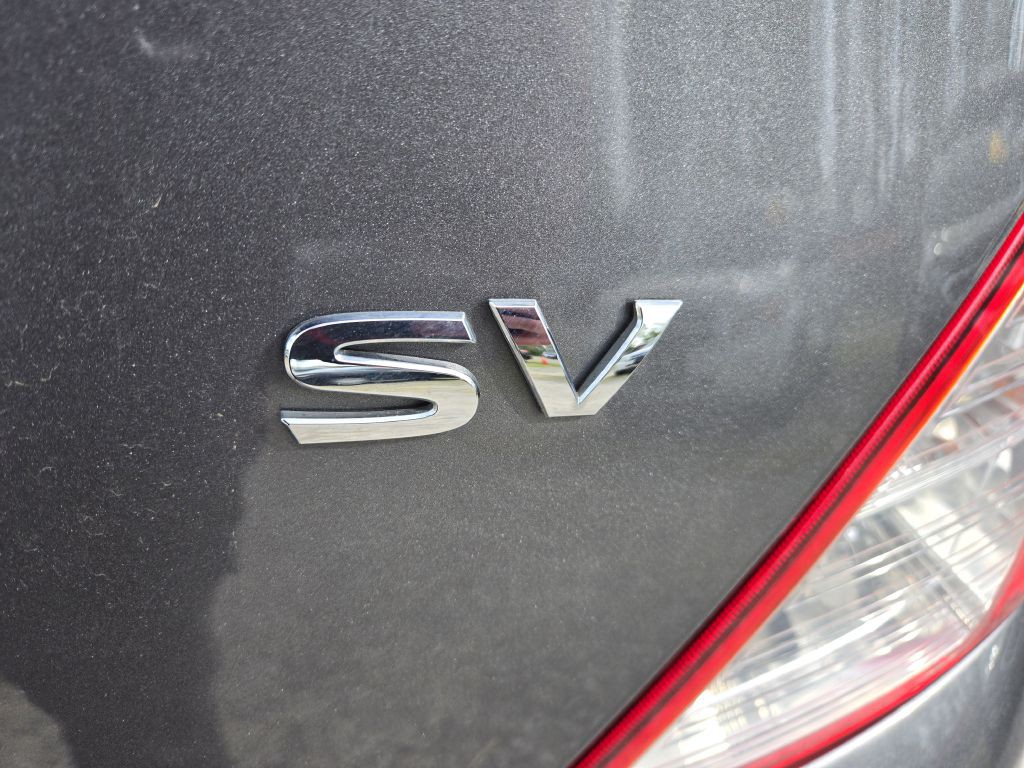 2019 Nissan Versa Image 11