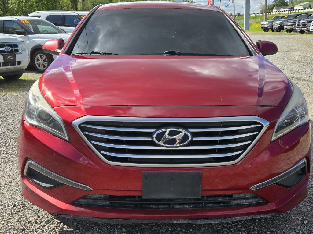 2015 Hyundai Sonata Image 2