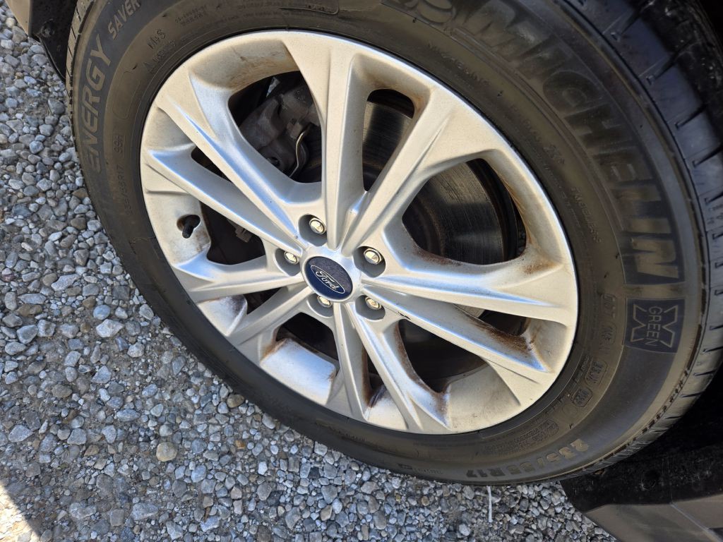 2019 Ford Escape Image 10