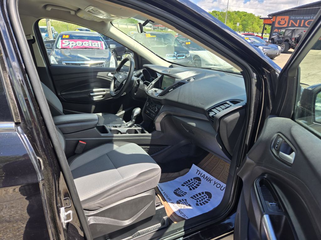 2019 Ford Escape Image 28