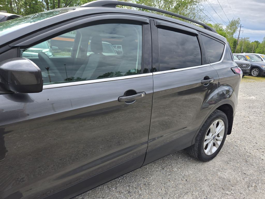 2018 Ford Escape Image 9