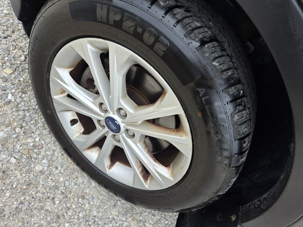 2018 Ford Escape Image 10