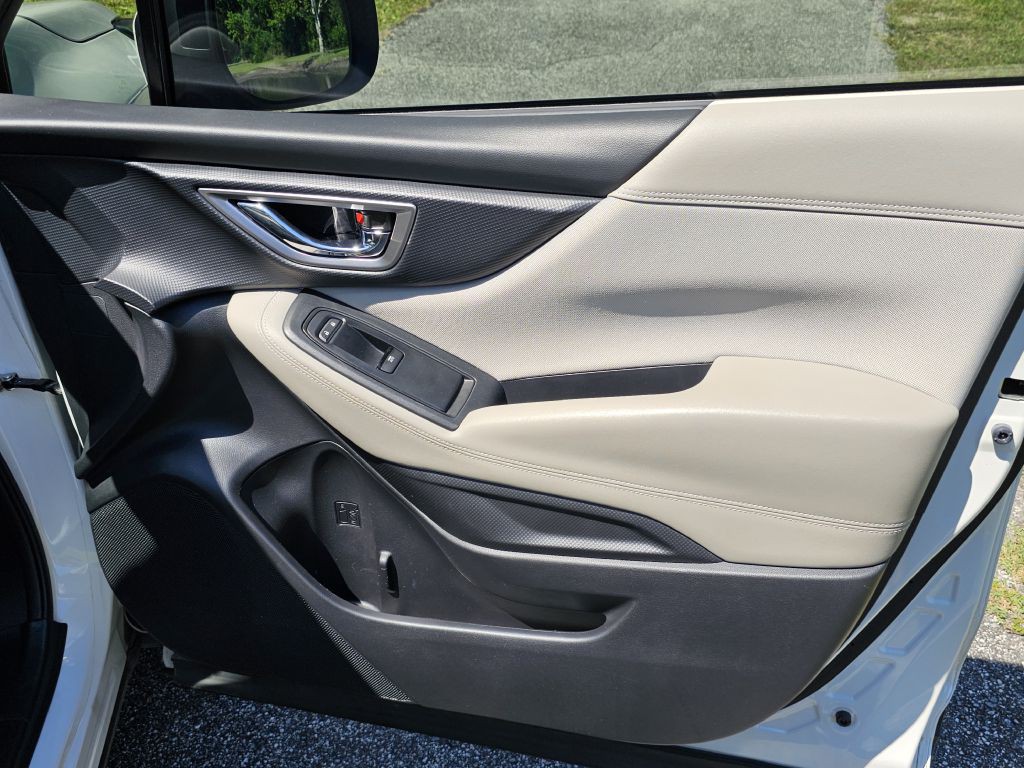 2023 Subaru Forester Image 21