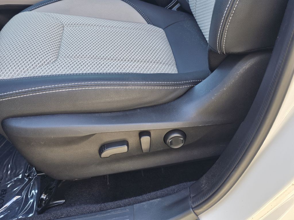 2023 Subaru Forester Image 42