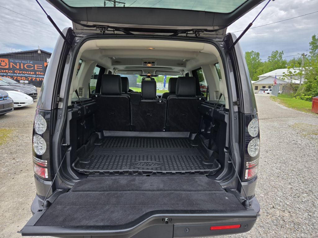 2016 Land Rover LR4 Image 42