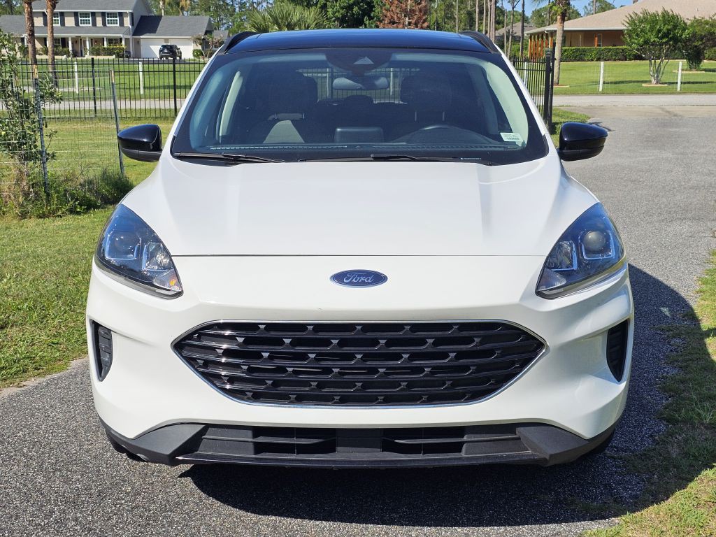 2021 Ford Escape Image 8