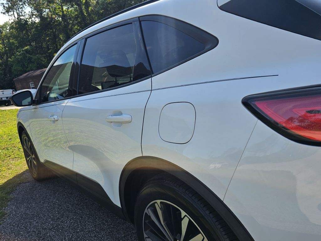 2021 Ford Escape Image 10