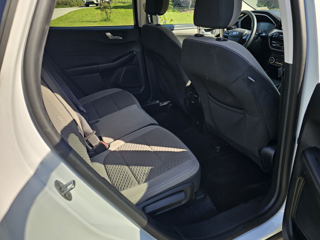 2021 Ford Escape Image 15