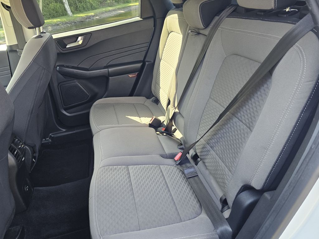2021 Ford Escape Image 17