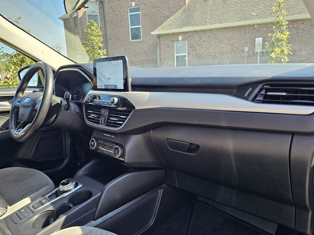 2021 Ford Escape Image 19