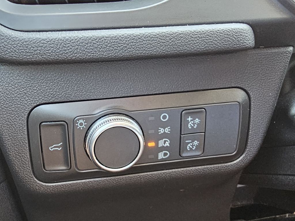 2021 Ford Escape Image 24